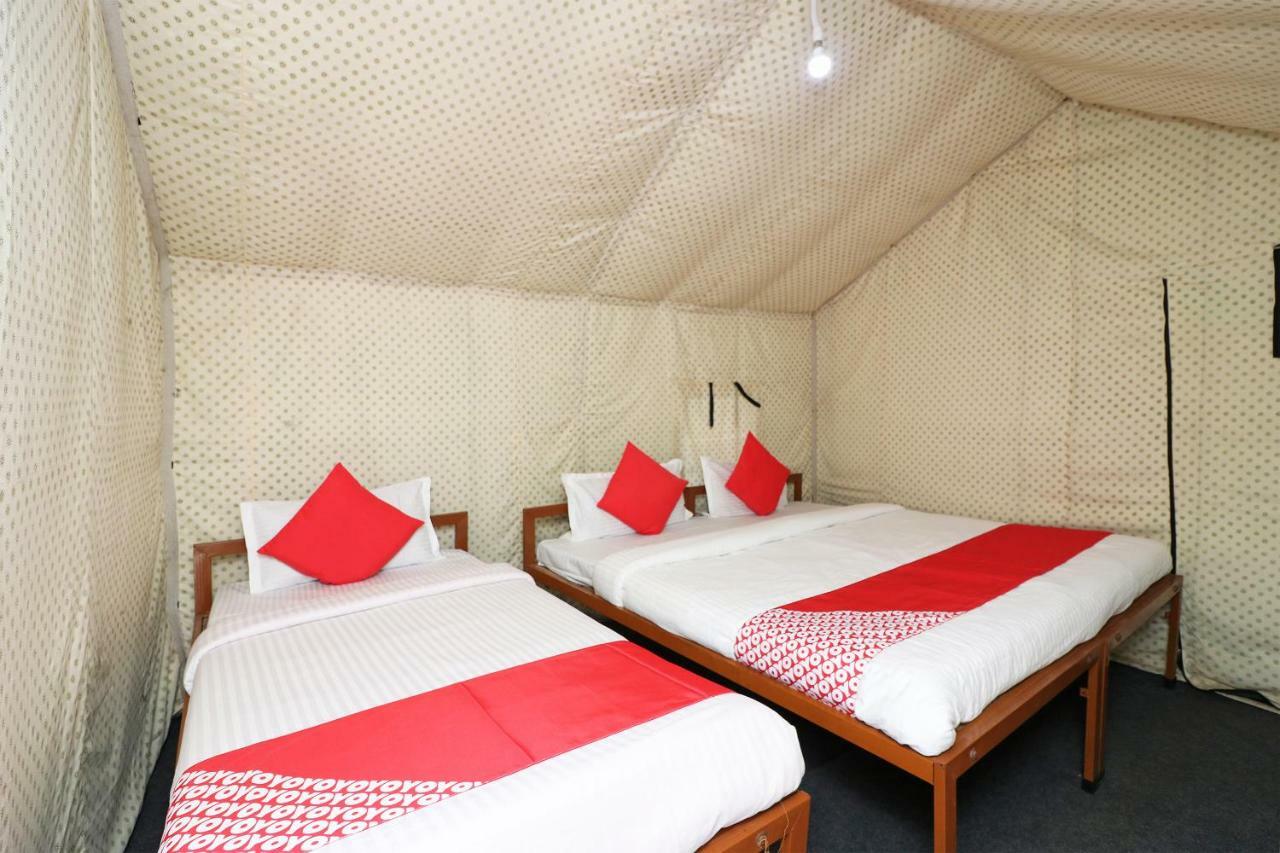 Oyo 23439 Tapovan Heights Camp & Resort Narendra Nagar Buitenkant foto