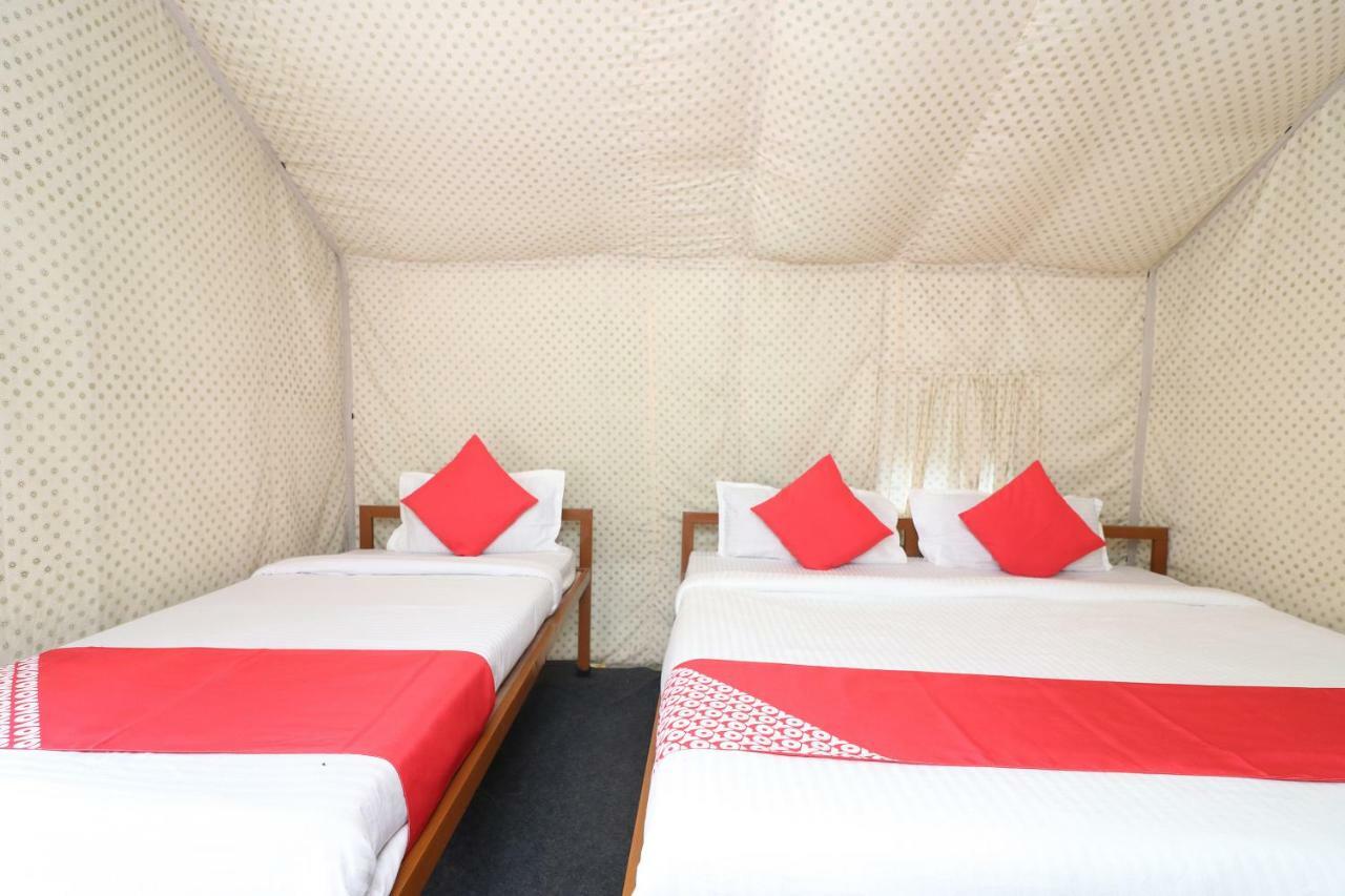 Oyo 23439 Tapovan Heights Camp & Resort Narendra Nagar Buitenkant foto